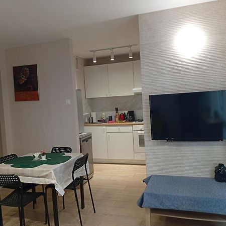 צ'סטוצ'ובה Apartament Zacisze מראה חיצוני תמונה